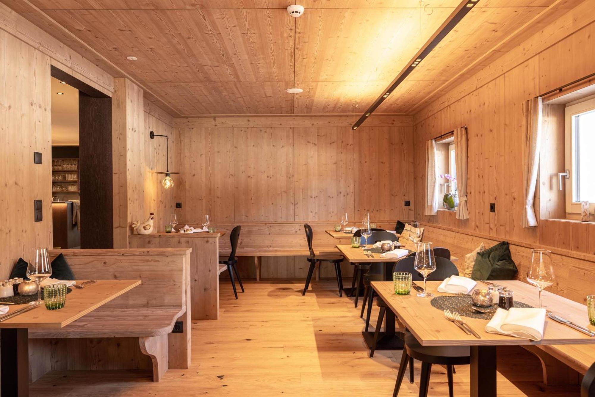 Alpine Life Hotel Anabel Кадипьетра Экстерьер фото